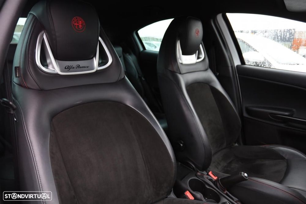 Alfa Romeo Giulietta - 14