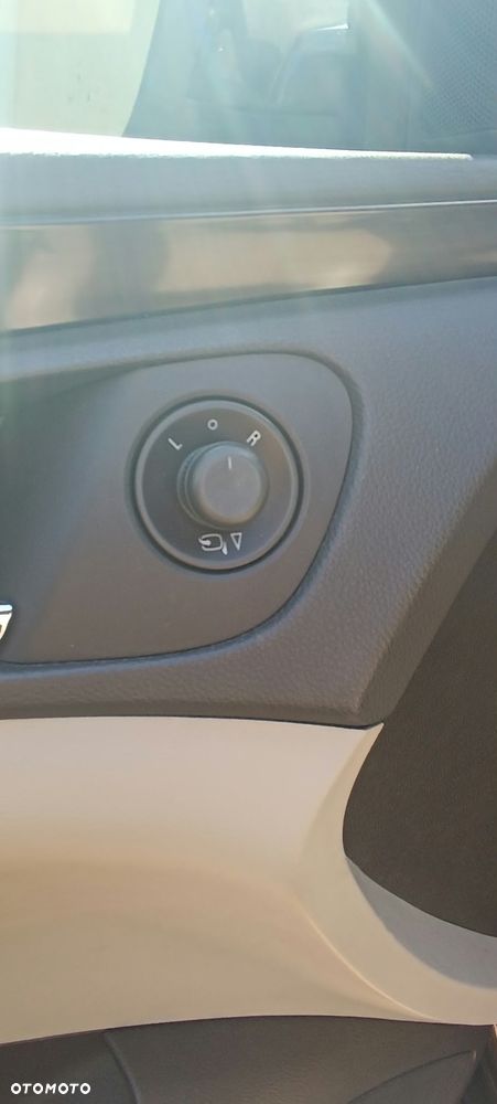 Opel Insignia - 7