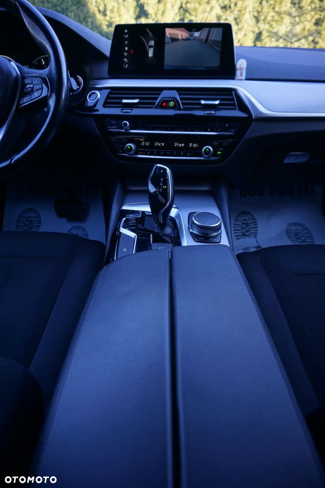 BMW Seria 5 - 15
