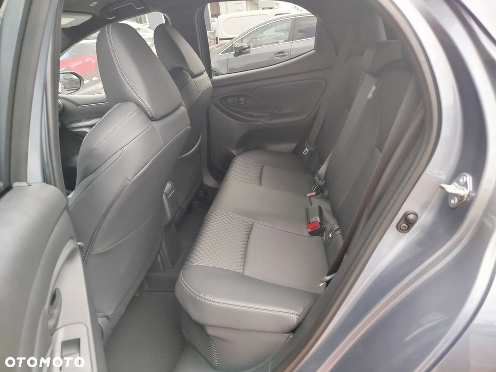 Toyota Yaris Hybrid 1.5 Executive - 18