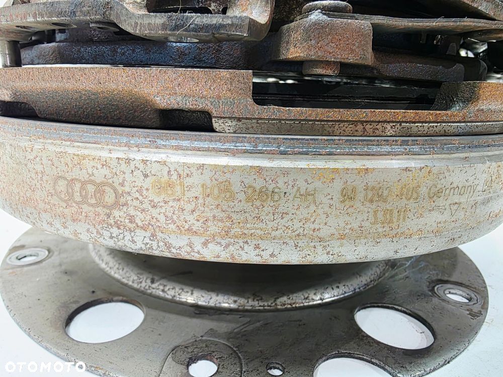 KOŁO DWUMASOWE SPRZĘGŁO AUDI A4 B8 A5 2.0 TDI TFSI 0B1105266AH 6/26 - 13