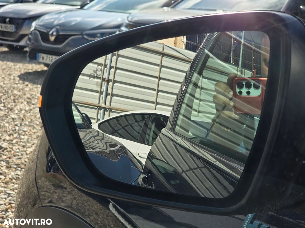 Citroën C5 Aircross 1.6 PHEV FWD 225 EAT8 Shine - 23