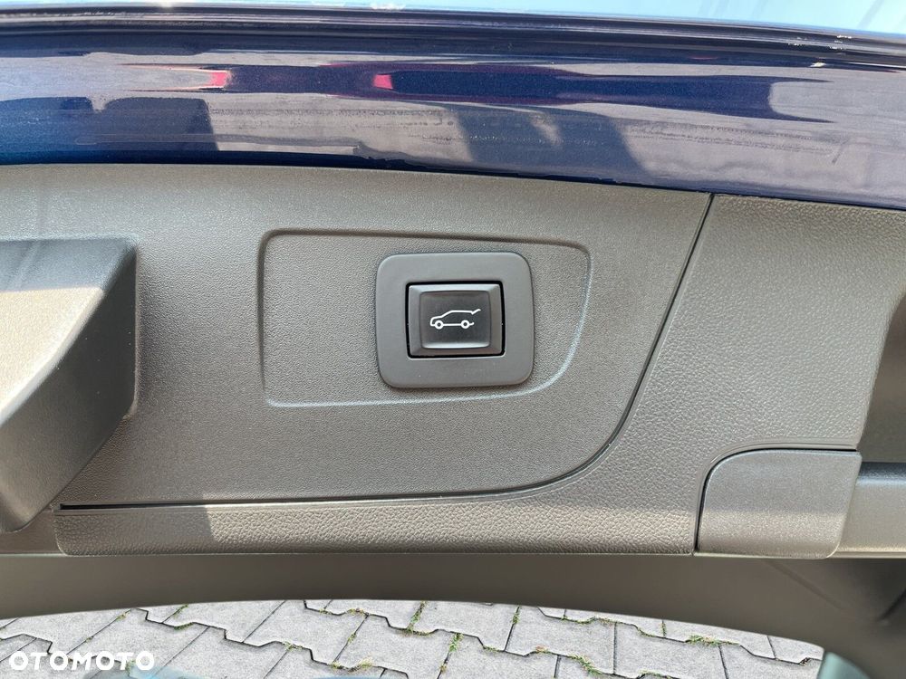 Opel Insignia - 11
