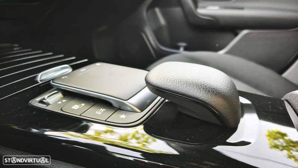 Mercedes-Benz CLA 180 d Shooting Brake Business Solutions Aut. - 54