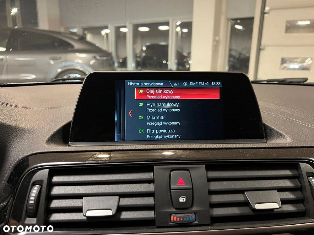 BMW Seria 1 118i GPF Sport Line - 14