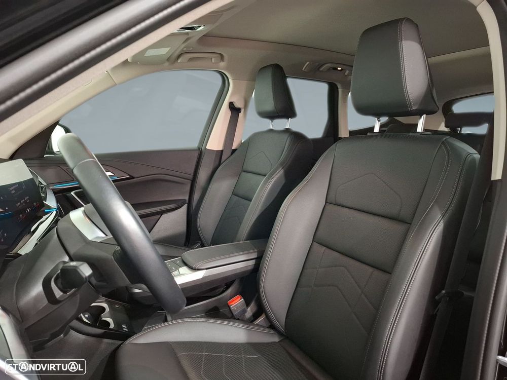 BMW iX1 eDrive20 — fotografia 11