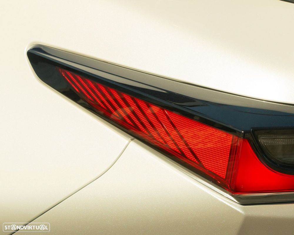 Lexus RZ 450e Premium Monotone c/ mala elétrica - 20