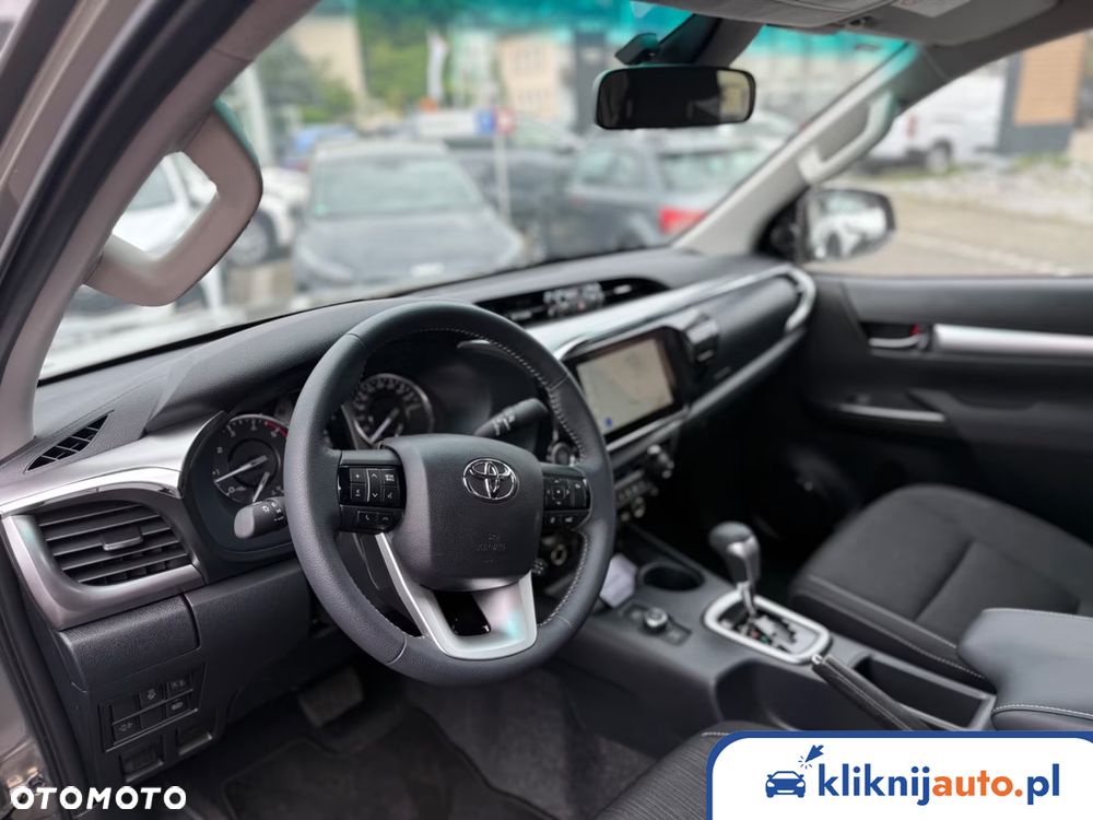 Toyota Hilux - 5