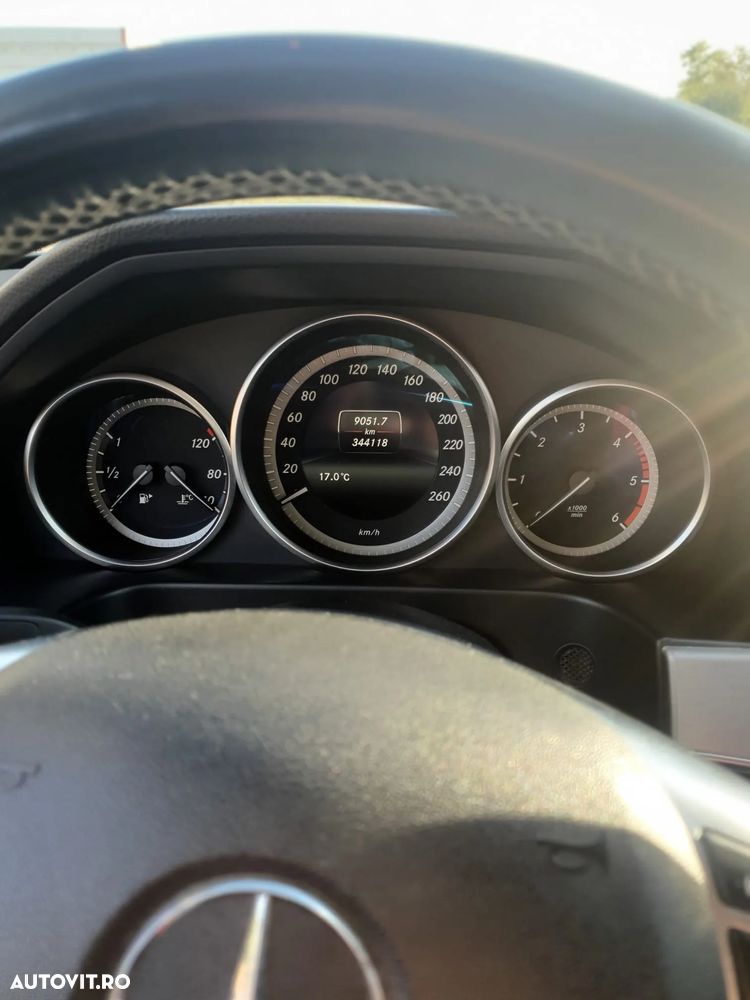 Mercedes-Benz E 250 CDI - 5
