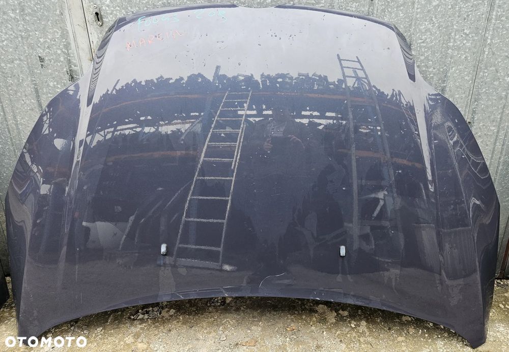 Ford Focus MK3 III  maska - 4