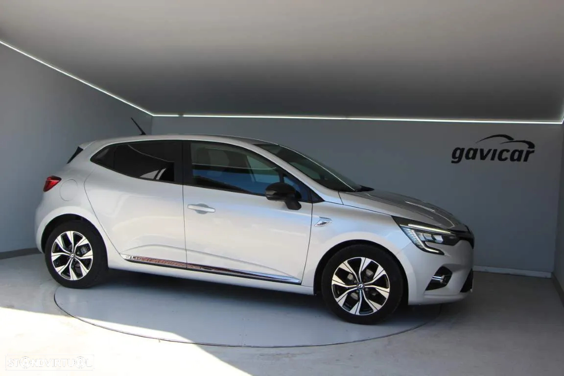 Renault Clio 1.0 TCe Limited CVT - 17
