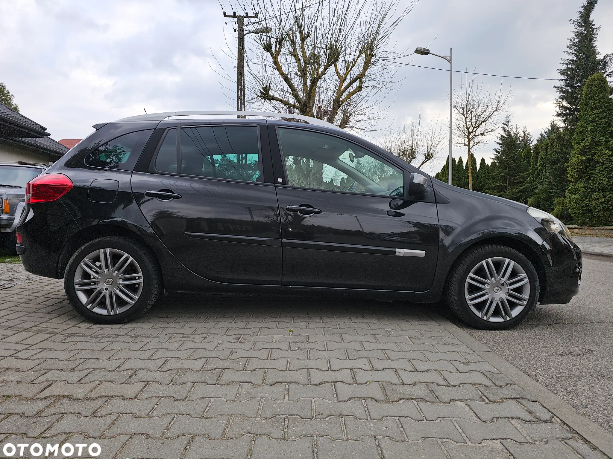 Renault Clio TCe 100 Grandtour Night and Day - 22