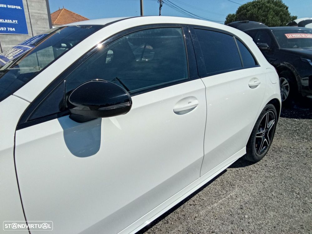 Mercedes-Benz A 180 d AMG Line - 23