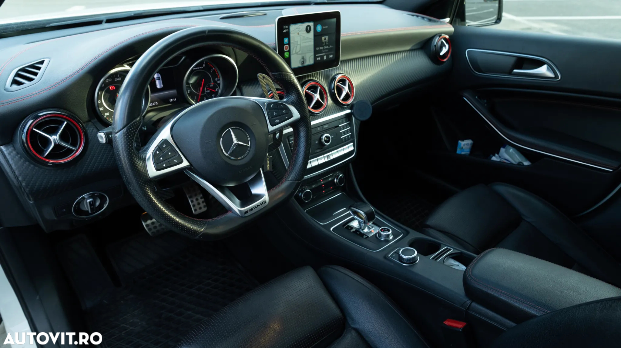 Mercedes-Benz A AMG 45 4Matic AMG Speedshift 7G-DCT - 10