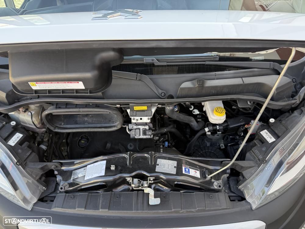 Peugeot Boxer 2.2 BlueHDi 335 L2H2  Premium - 21