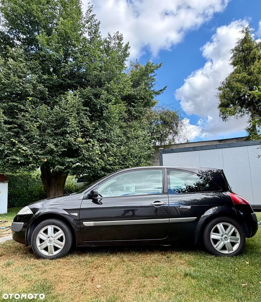 Renault Megane 1.4 Confort Authentique - 3
