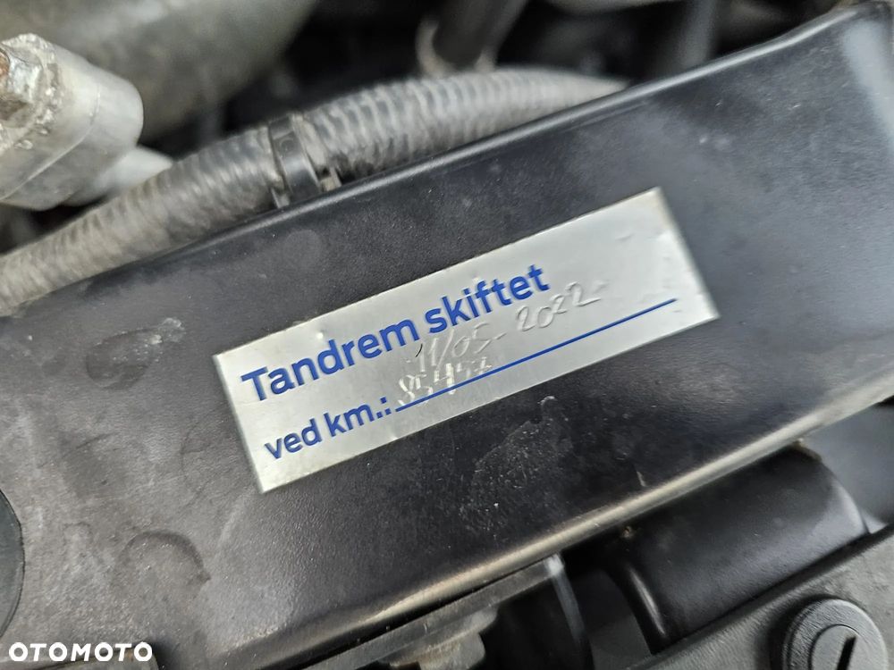 Nissan Qashqai 1.5 dCi N-Connecta - 26
