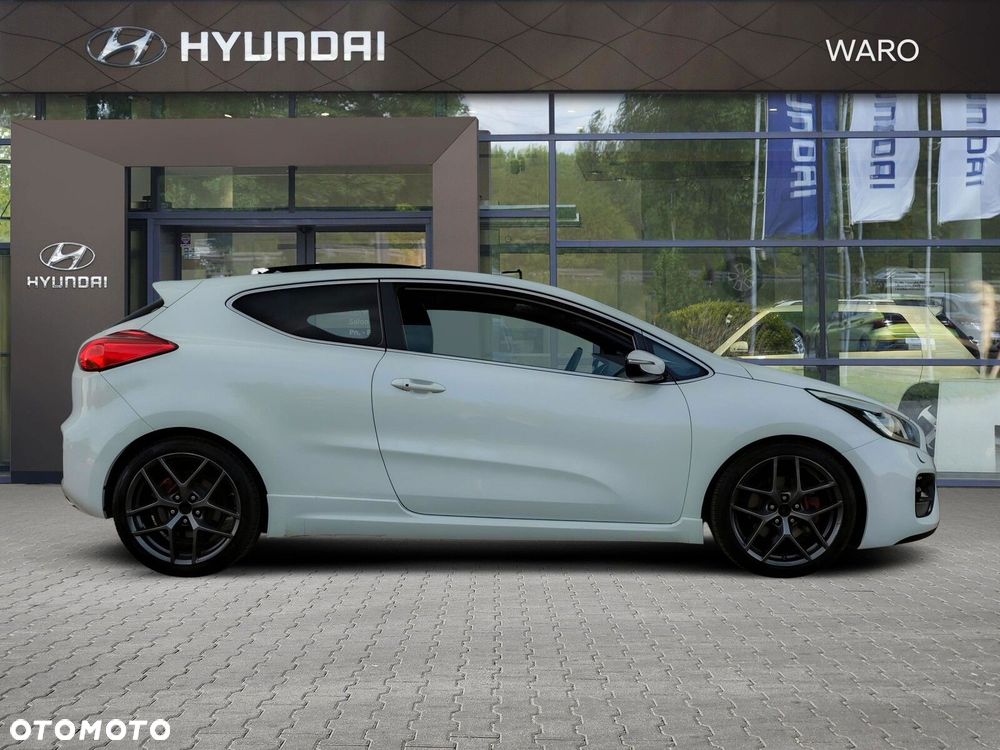 Kia ProCeed - 7