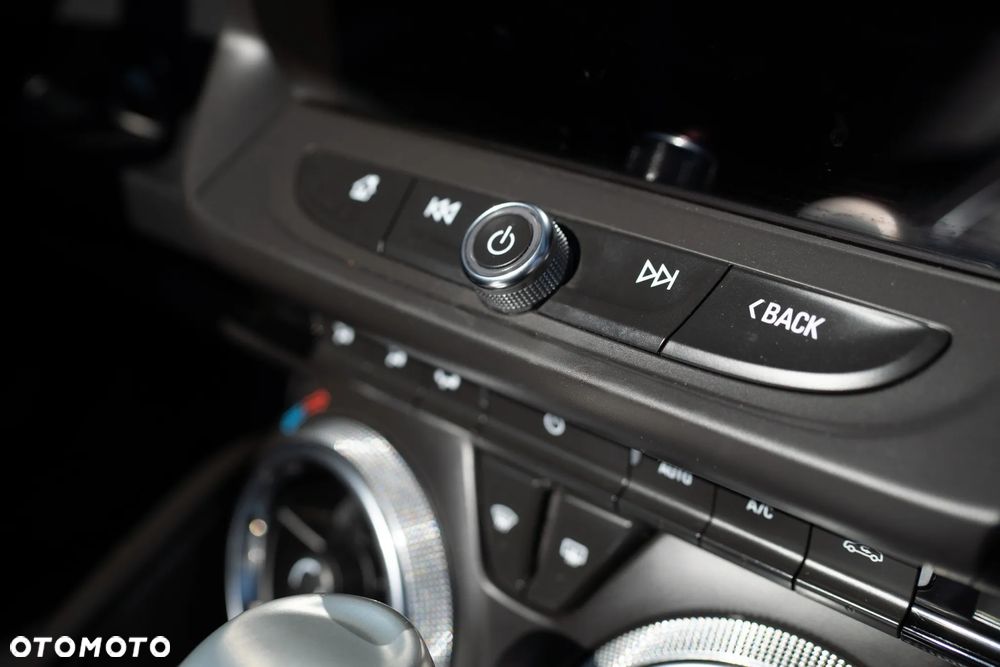 Chevrolet Camaro Touring 6.2 V8 - 31