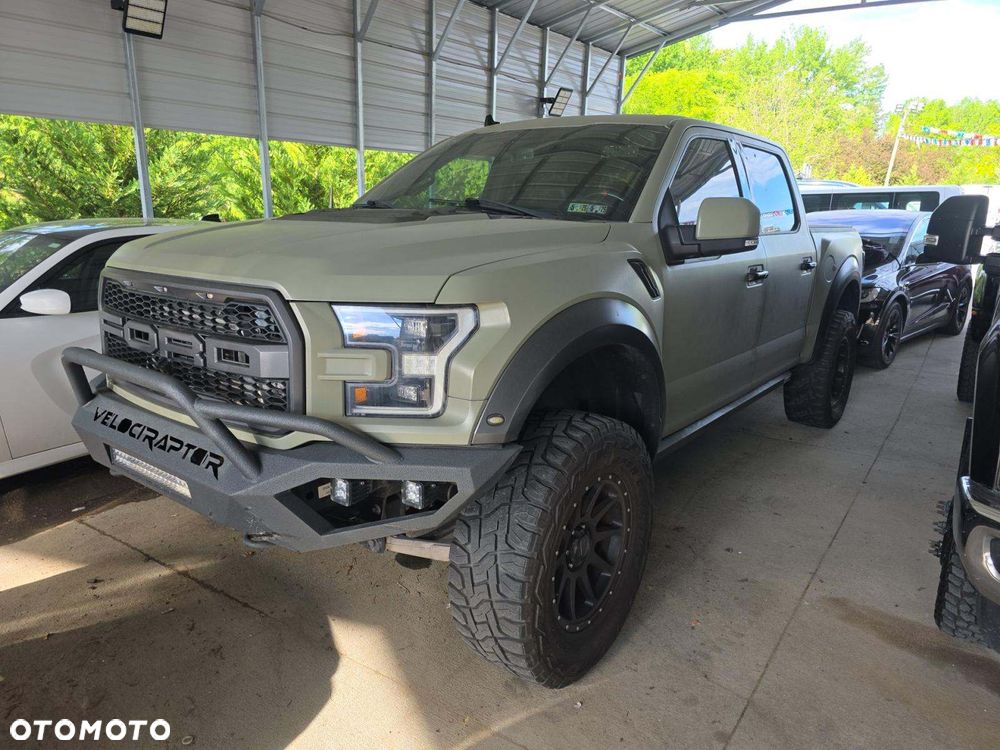 Ford F150 - 1
