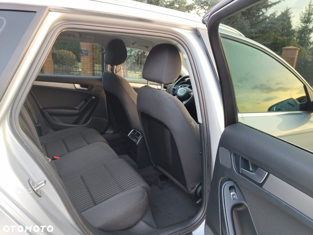 Audi A4 Avant 2.0 TDI - 16