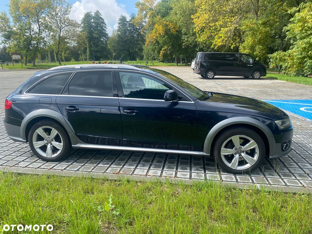 Audi A4 Allroad - 10