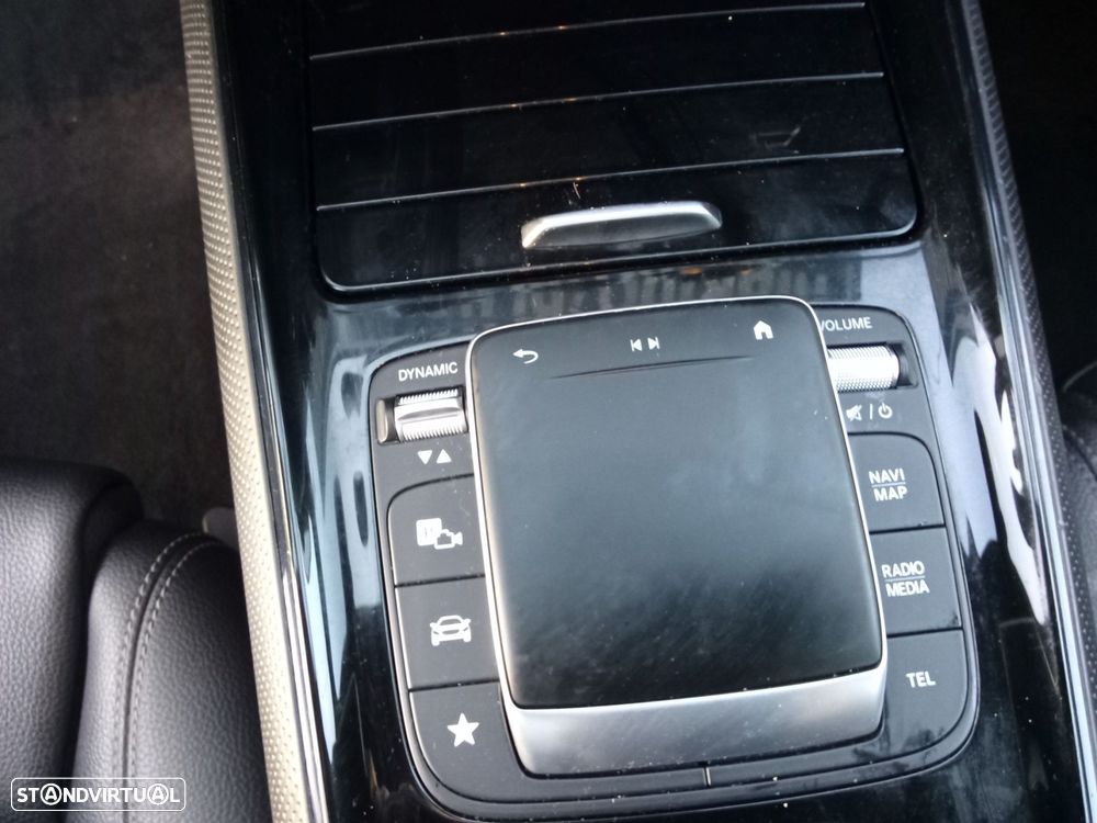Mercedes-Benz GLA 250 e Style - 18