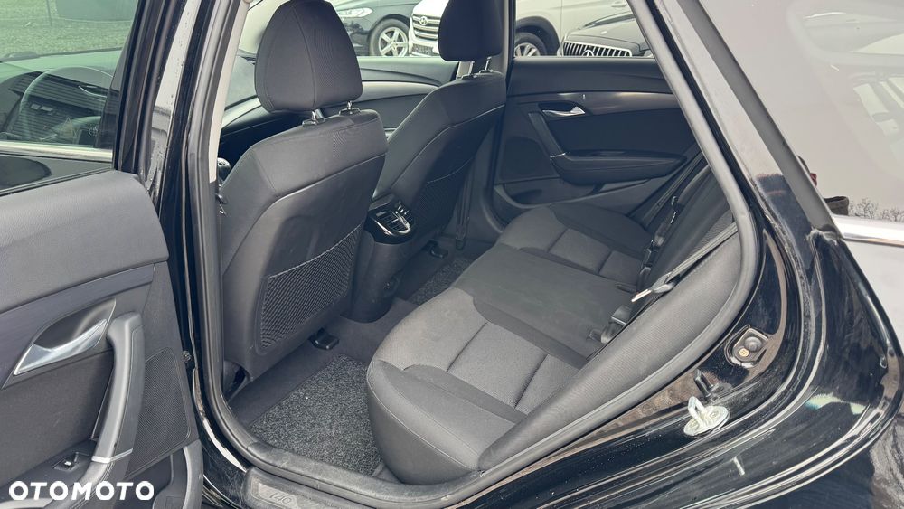 Hyundai i40 Kombi blue 1.7 CRDi Style - 27