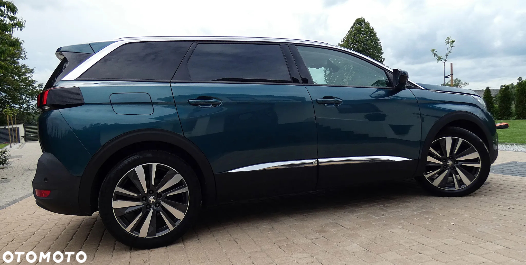 Peugeot 5008 1.6 BlueHDi Allure 7os - 24