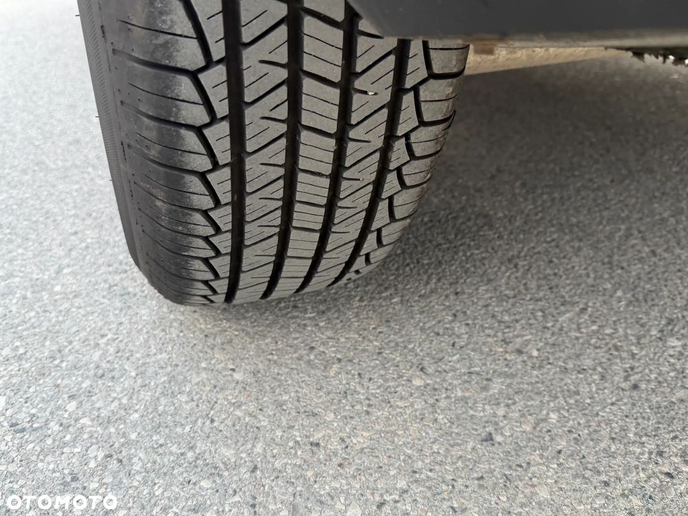Ford Kuga 1.5 EcoBlue FWD Titanium - 40