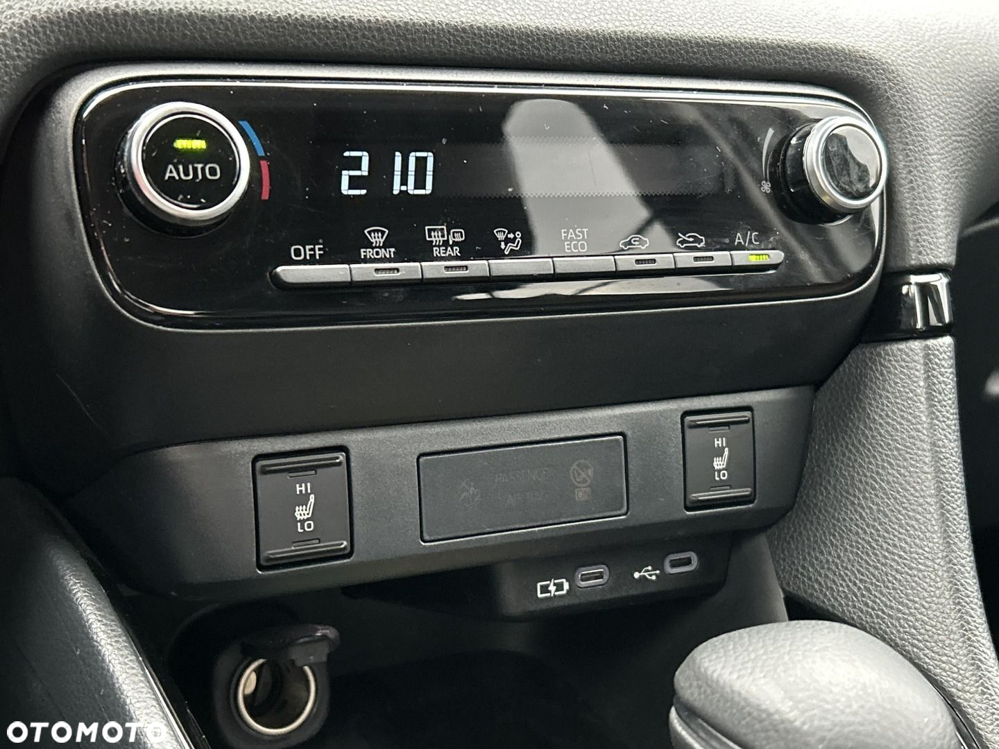 Toyota Yaris - 19