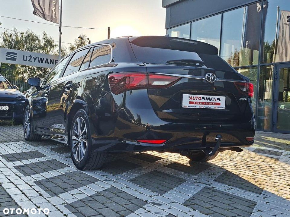 Toyota Avensis - 3