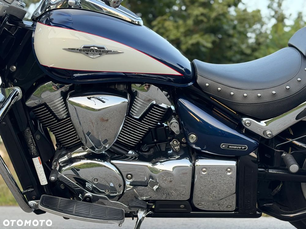 Suzuki Boulevard - 10