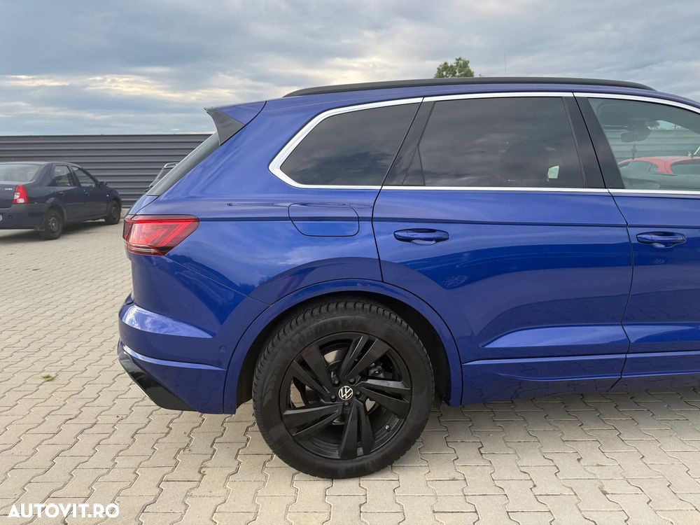 VOLKSWAGEN Touareg 2023 — imagine 7