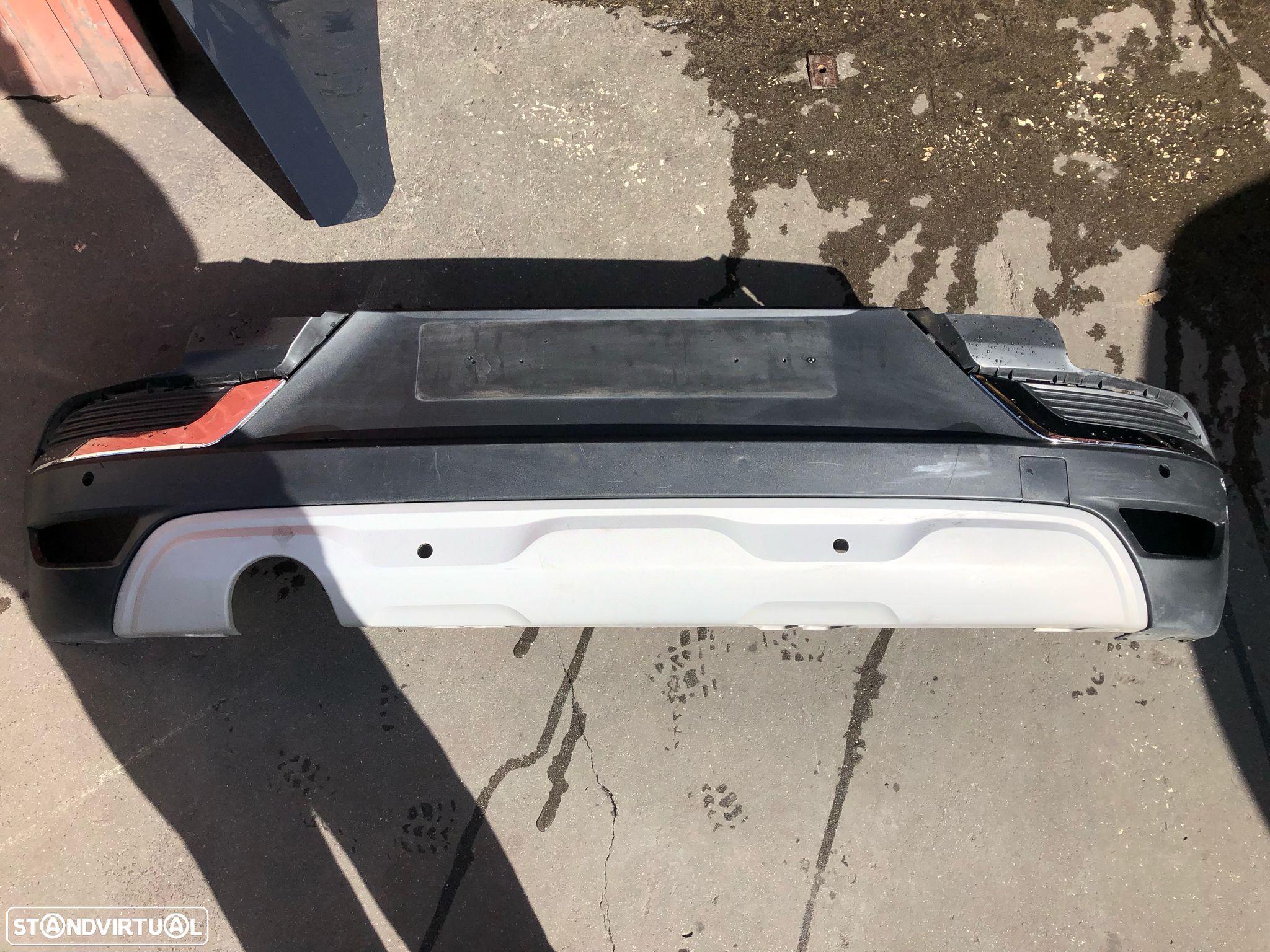 RENAULT CAPTUR II PARA CHOQUES TRAS - PC604 - 1