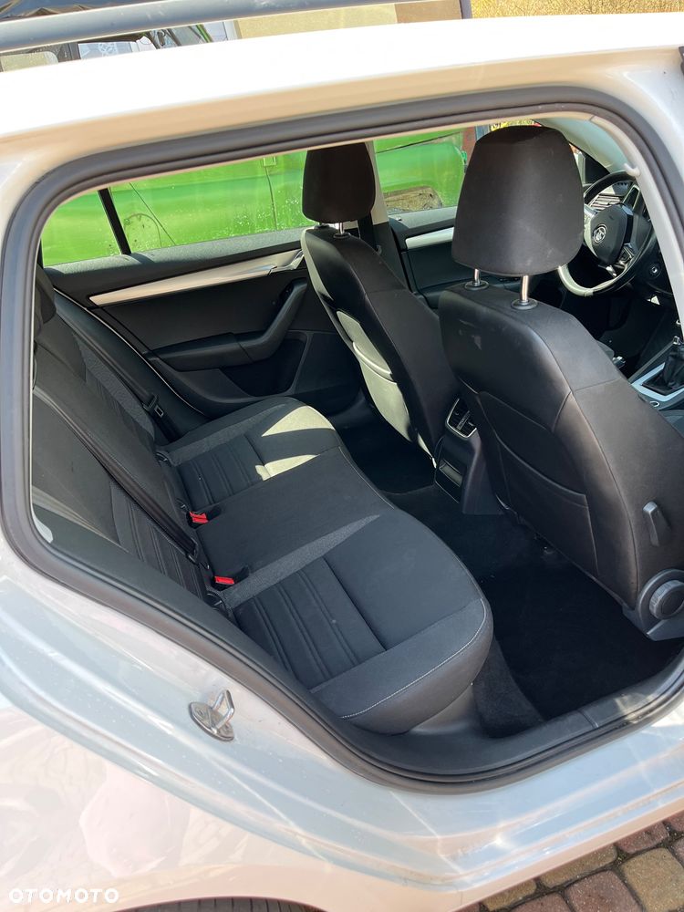 Skoda Octavia 1.6 TDI Ambition - 10