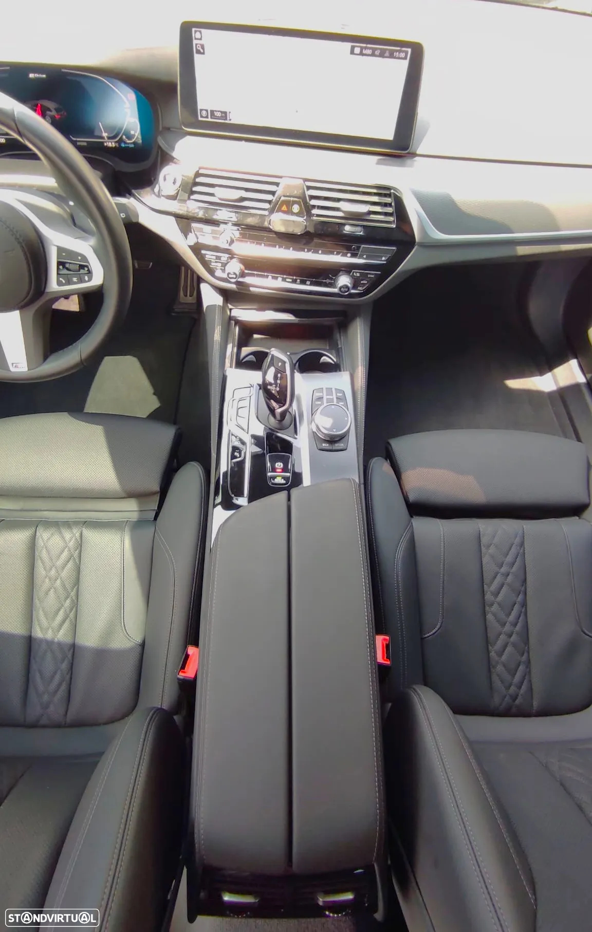 BMW 530 e Pack Desportivo M - 19