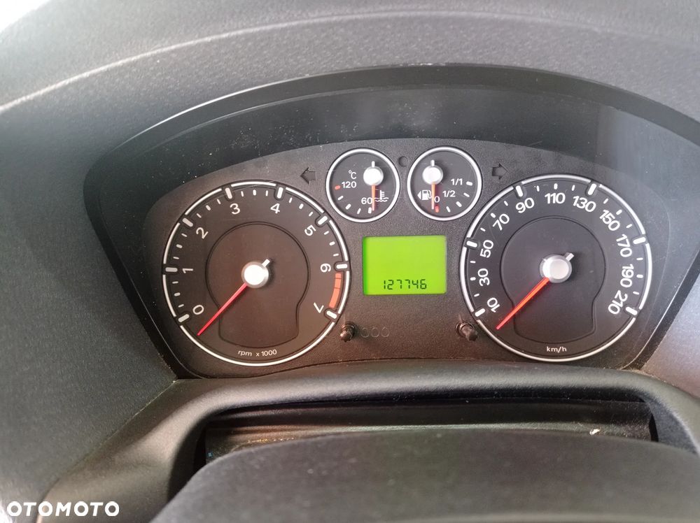 Ford Fusion 1.4 + - 10