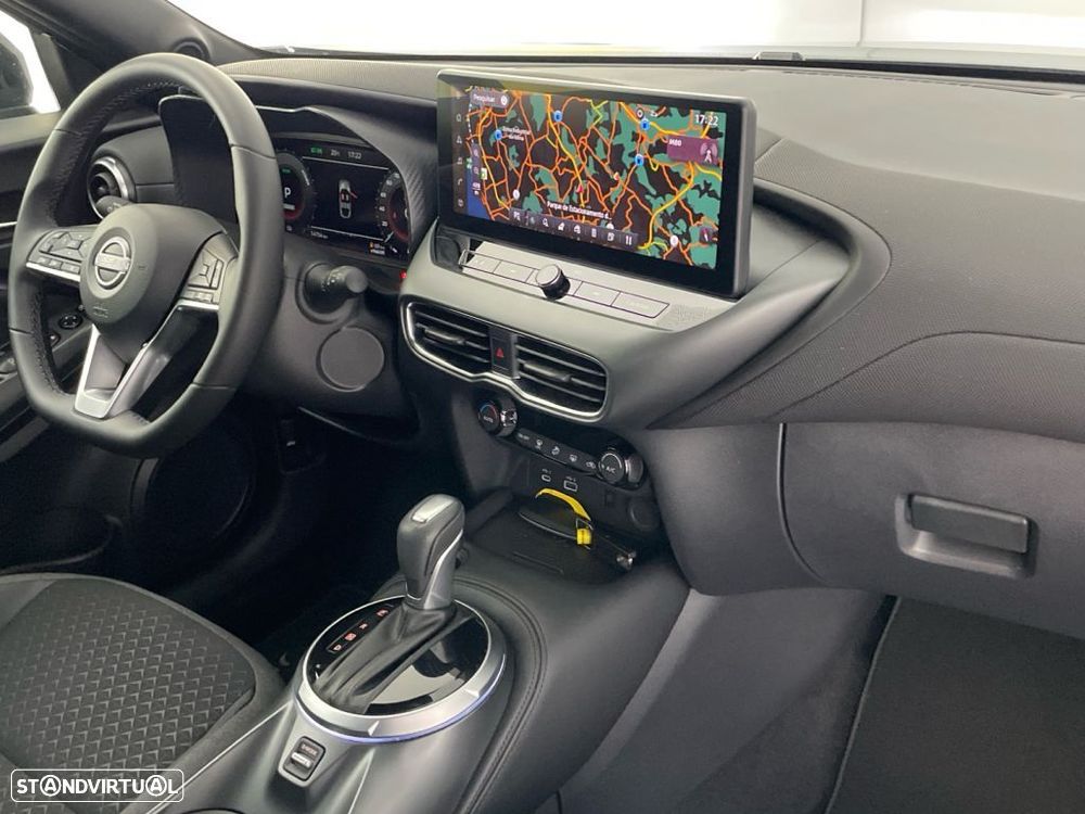 Nissan Juke 1.6 Hybrid N-Connecta - 22