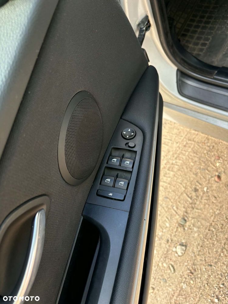 BMW Seria 3 - 16