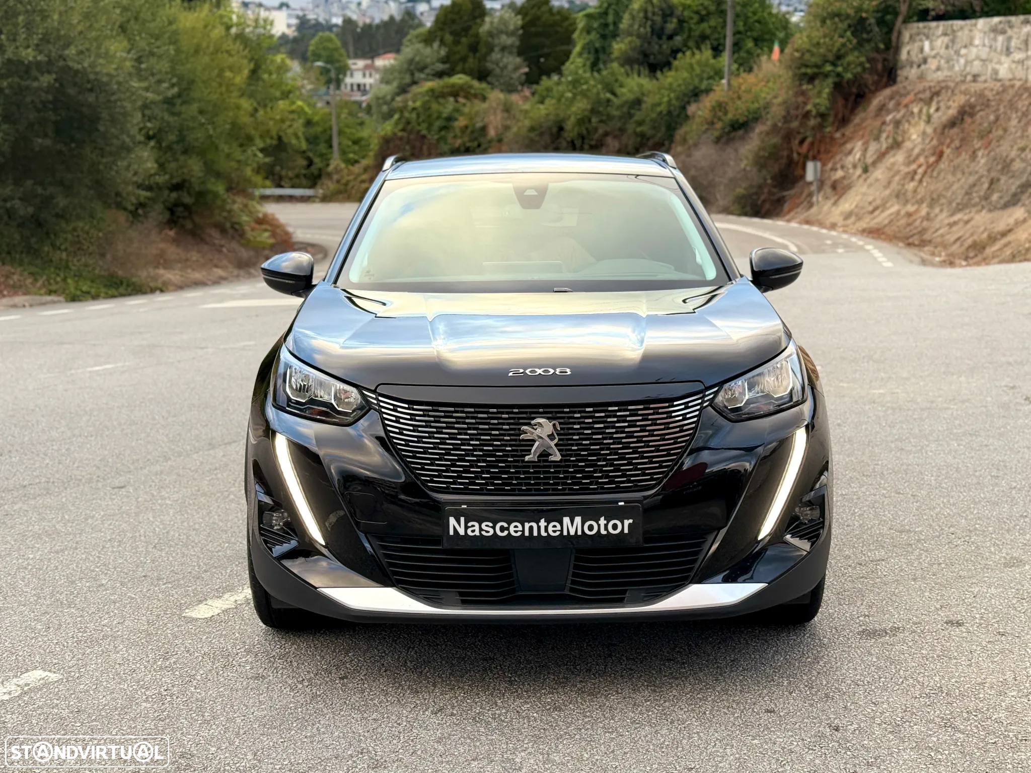 Peugeot 2008 PureTech 130 EAT8 Allure - 2