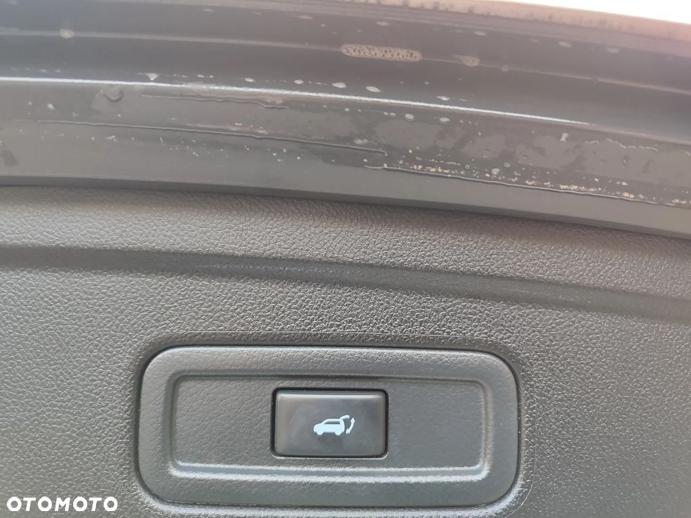 Infiniti QX70 3.0d S - 14