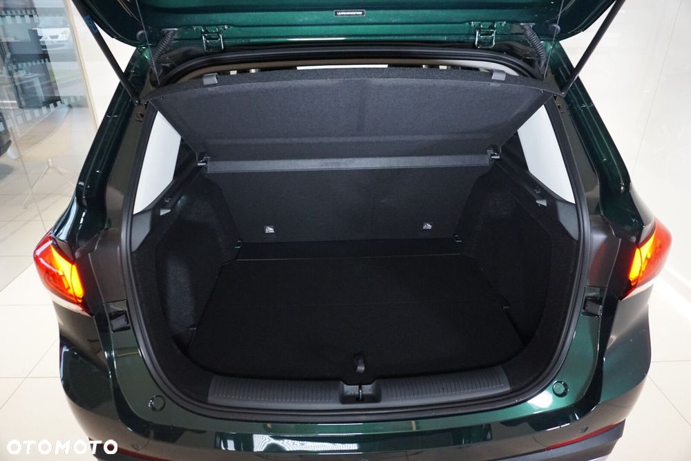 MG ZS Hybrid+ - 20