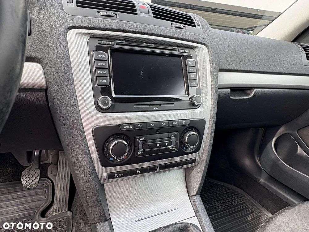 Skoda Octavia 2.0 TDI DPF Elegance - 15