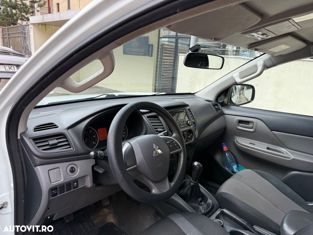 Mitsubishi L200 Pick Up 4x4 S&S Double Cab Basis - 27