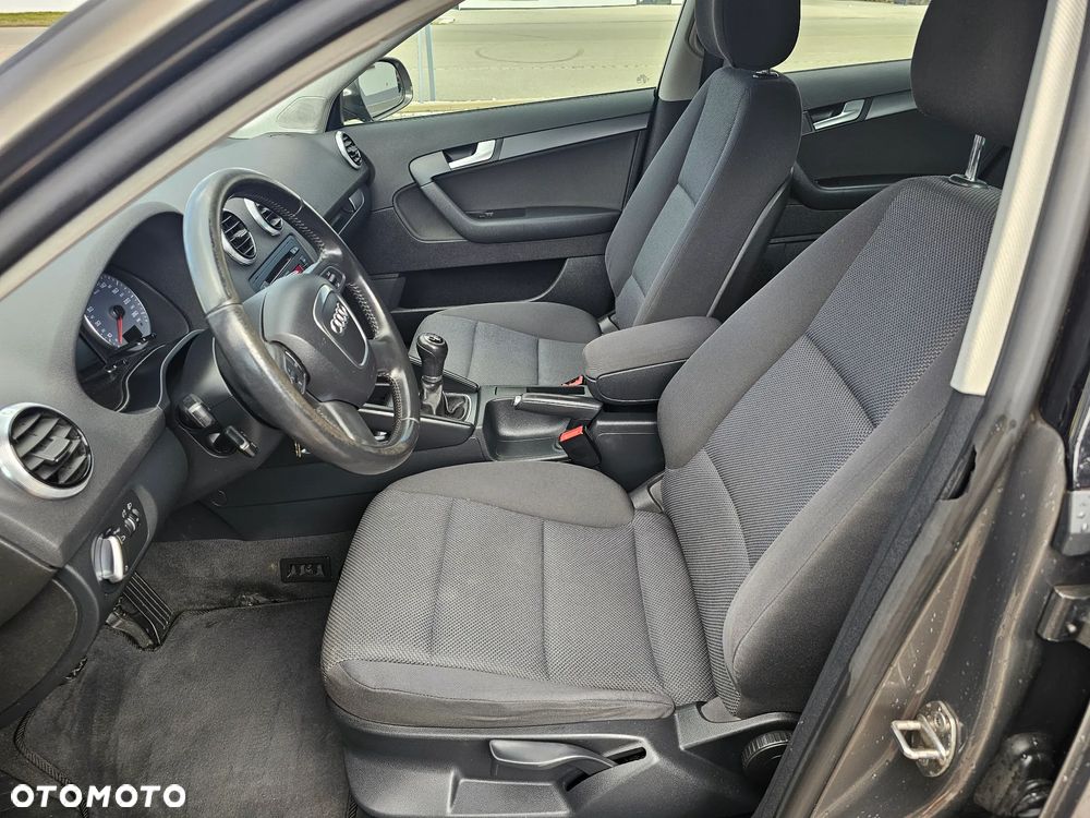 Audi A3 Sportback 1.2 TFSI Ambiente - 14