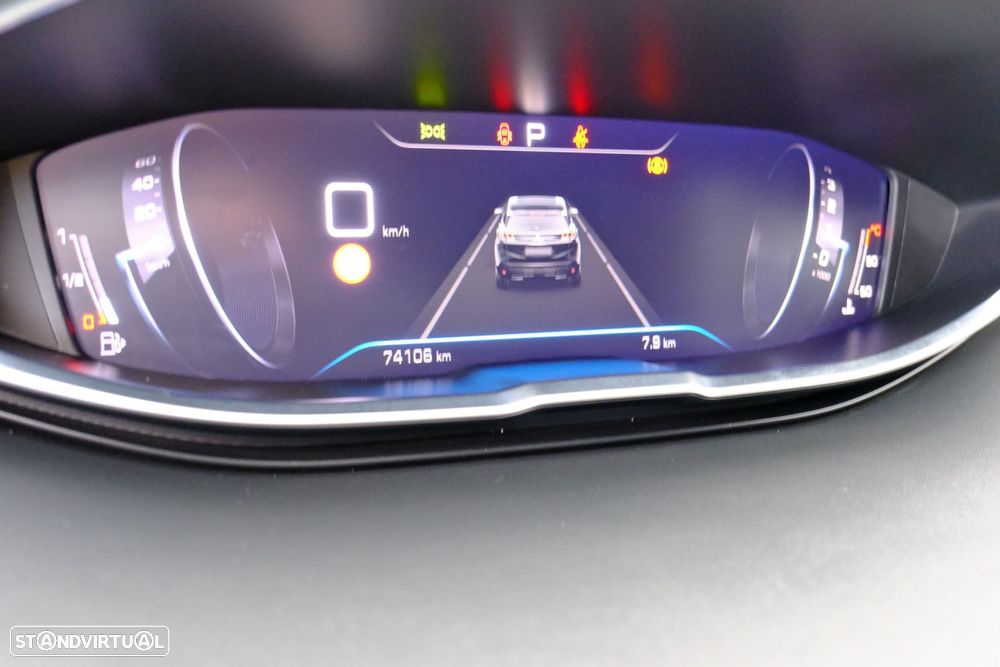 Peugeot 3008 1.2 PureTech Allure EAT8 - 21