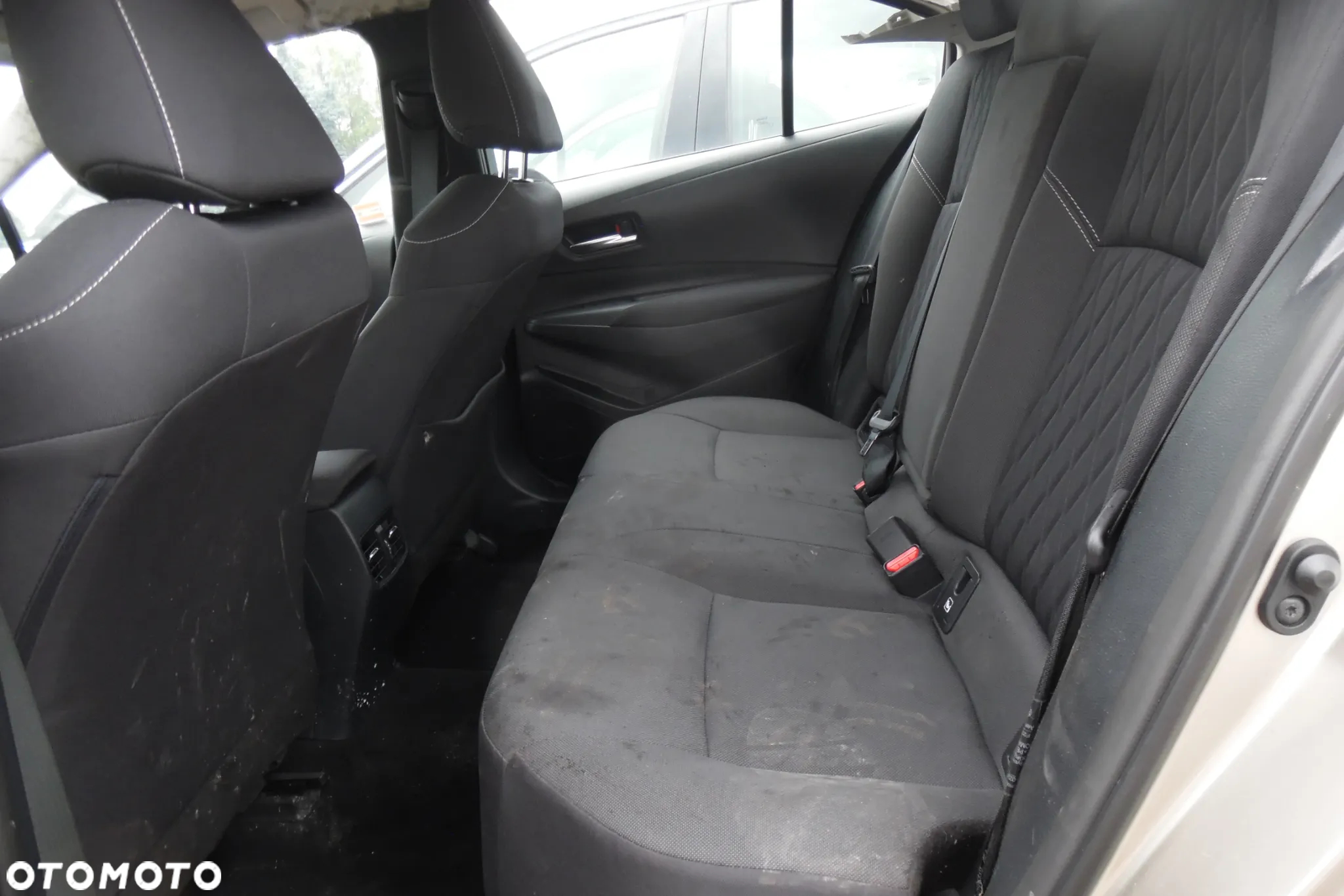 Toyota Corolla 1.5 Comfort - 10