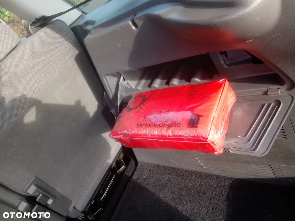 Ford Focus C-Max - 36