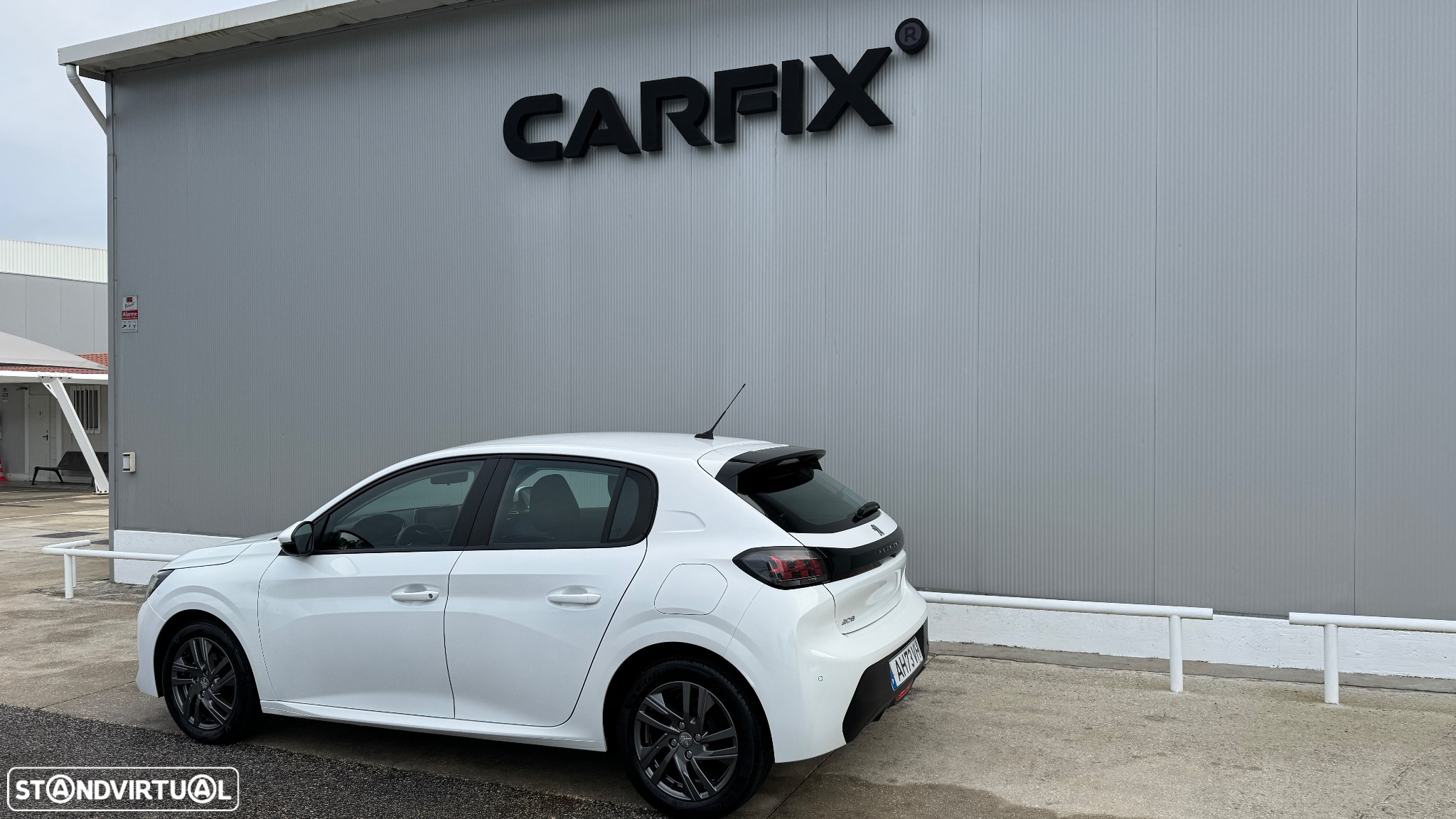 Peugeot 208 1.2 PureTech Active Pack - 17